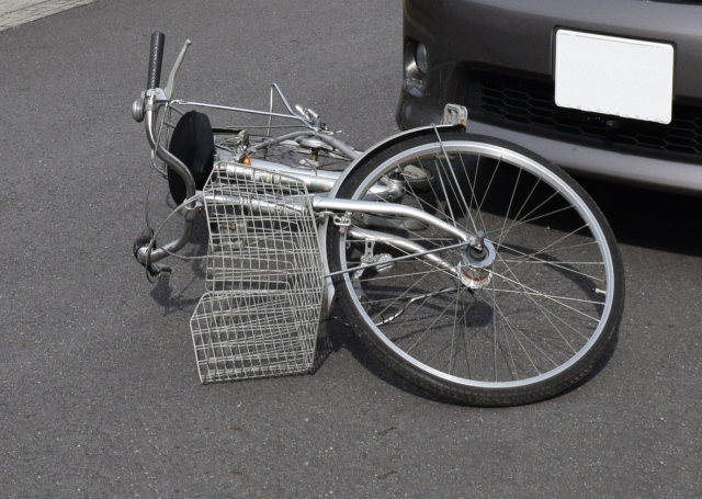 自転車との接触事故