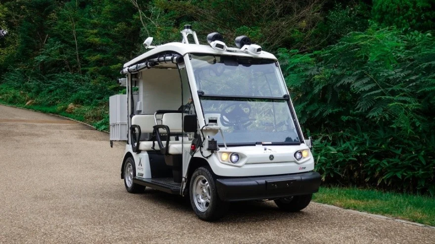 三菱電機が配車から車両運行までを無人化した自動運転サービス「xAUTO」を提供開始
